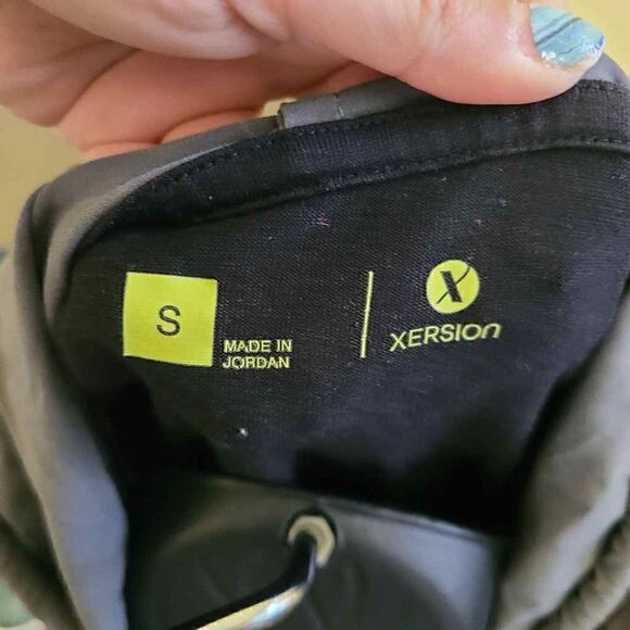 Xersion Color Block Athletic Top - Picture 7 of 8